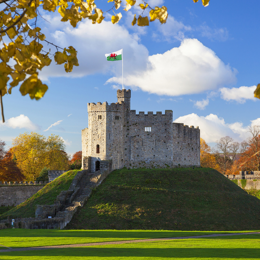 7D6N Welsh Escape With London (KAWX)